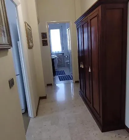 Sesto Calende Centro Apartment *